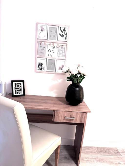 L2 City Centre Loft With Ac Budapest Esterno foto